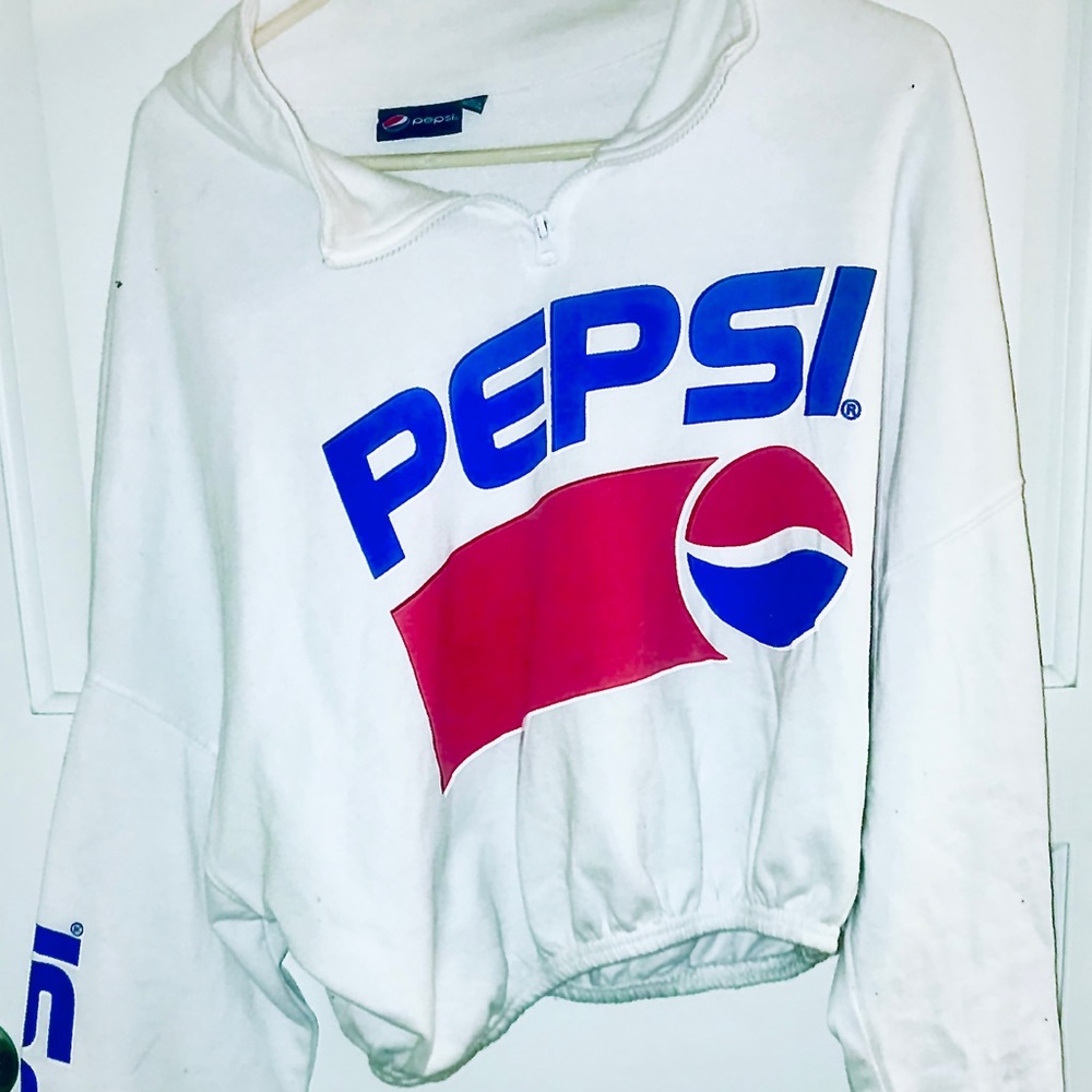 Pepsi Brand Cropped Sweatshirt